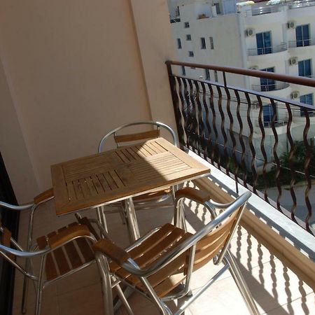 Nikos Hotel And Apartments Sarande Exterior photo